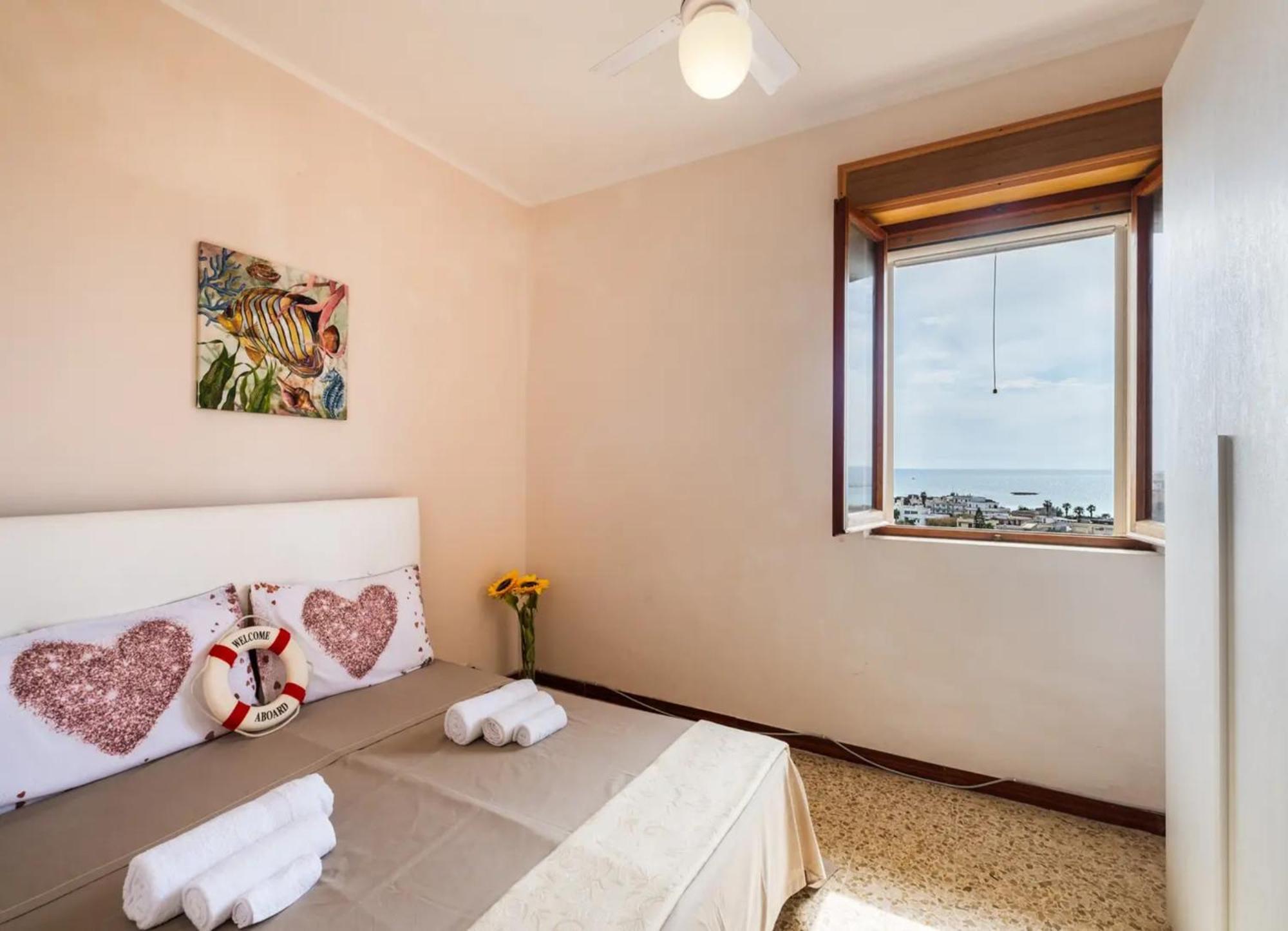 The Blue Panoramic Penthouse Villa Porto Cesareo Buitenkant foto